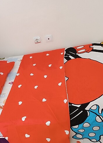 Taç Minnie ve Mickey mause nevresim seti