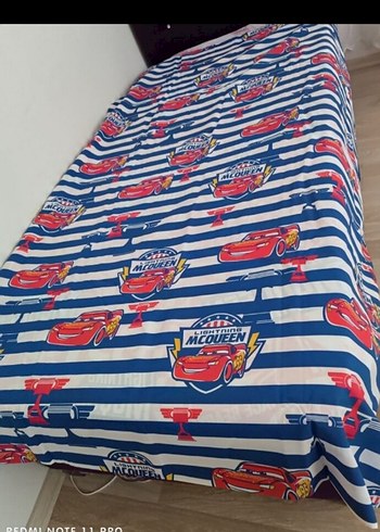 Diğer Renkli Baskılı Mavi Nevresim seti