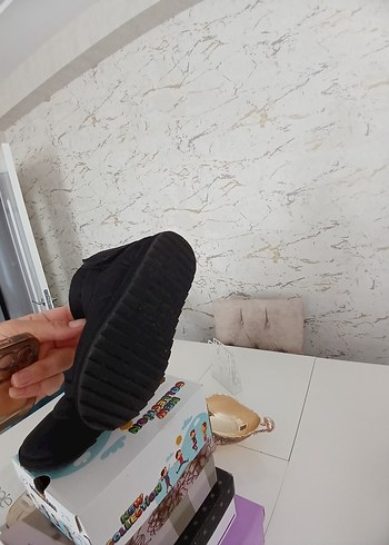 Siyah Tokalı Erkek Çocuk Botu - Görsel 6