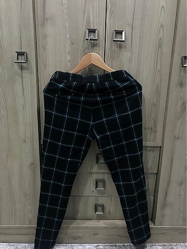 Kareli Pantalon pull&bear