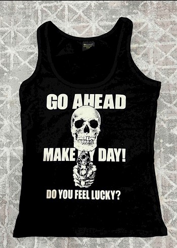 gotik kurukafa atlet crop