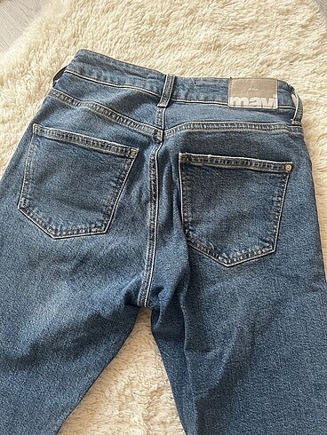27 Beden mavi Renk Mavi Jean
