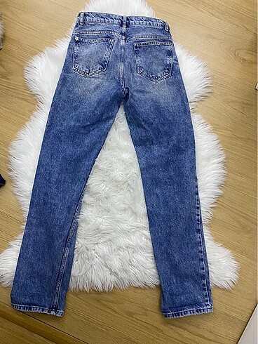 32 Beden mavi Renk Mango Jean