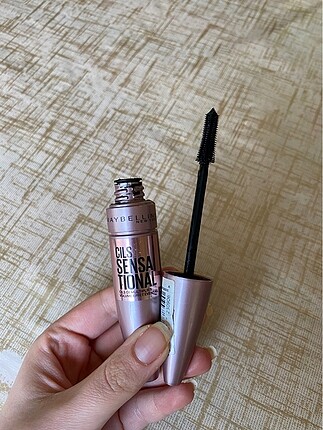 Maybelline lash sensational rimel