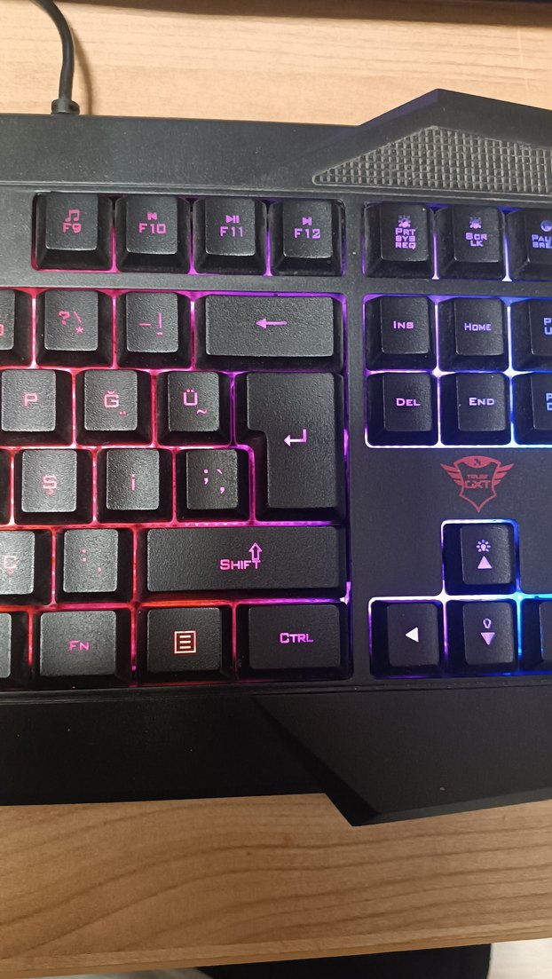 Renkli LED aydınlatmalı RGB klavye - Görsel 5