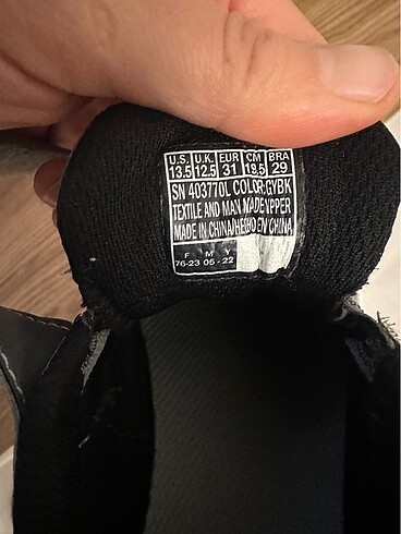 31 Beden Skechers ayakkabı