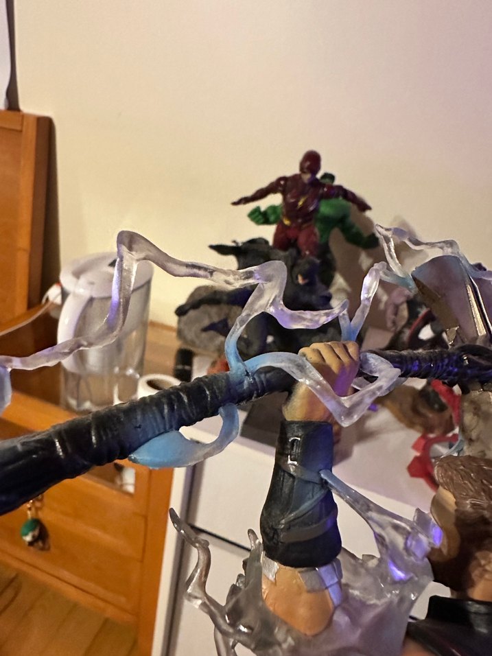 Diamond Select Marvel Thor Figürü - Görsel 3