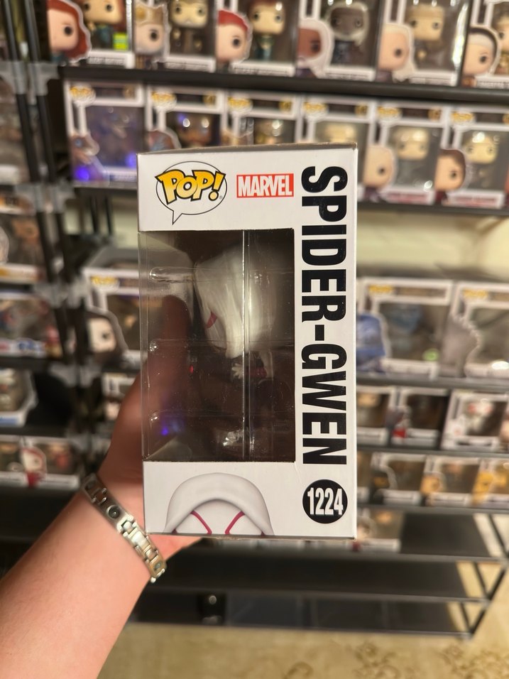 Funko Pop Spider Gwen Marvel Figürü - Görsel 2