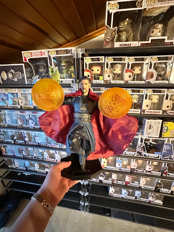 Crazy Toys Doctor Strange Marvel 1/6 Figürü - Görsel 2