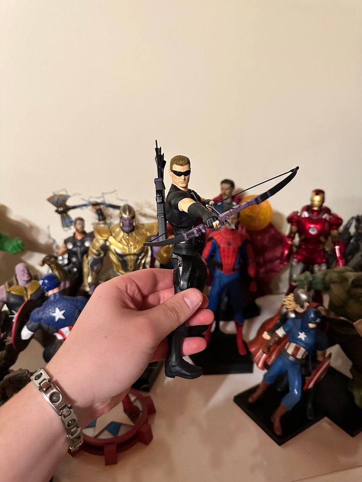 Kotobukiya Hawkeye Figürü - Görsel 2