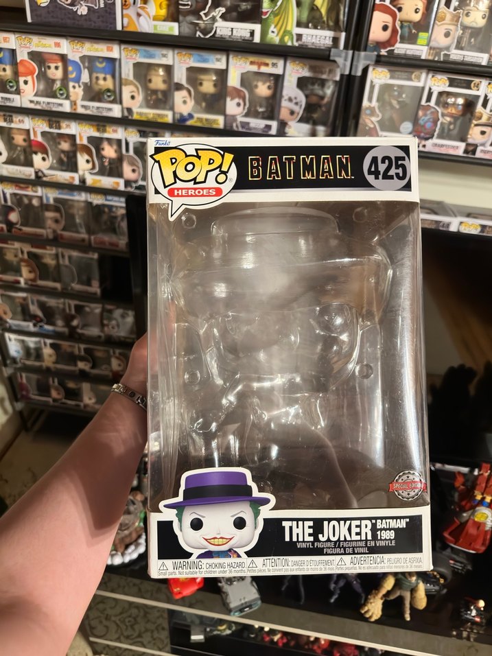 Funko Pop Joker Batman Jumbo Figürü - Görsel 2