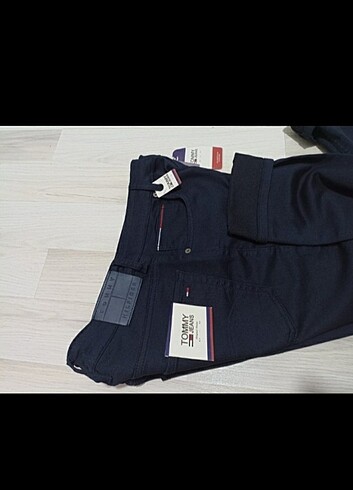Tommy erkek pantolon 