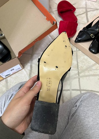 38 Beden Tokalı Siyah Rugan Kadın Topuklu Ayakkabı
