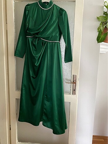 Tesettür saten elbise - Görsel 8