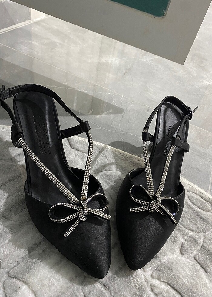 Kadin topuklu ayakkabı - Görsel 3