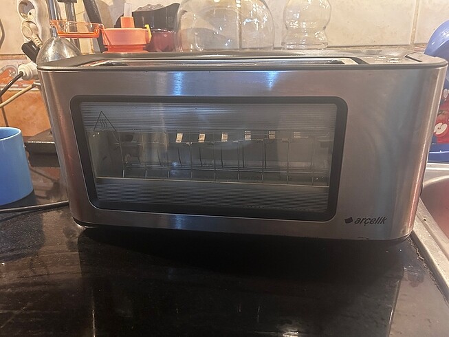 Ekmek kızartma makinası