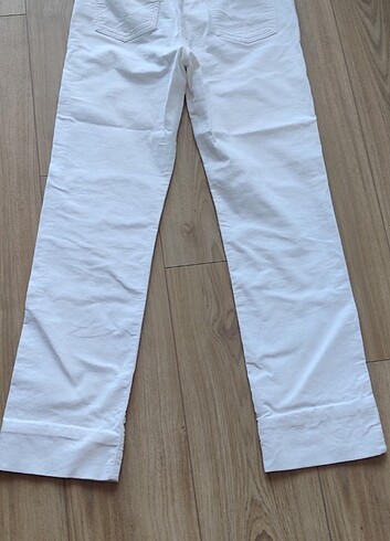 Beyaz kadife pantolon 