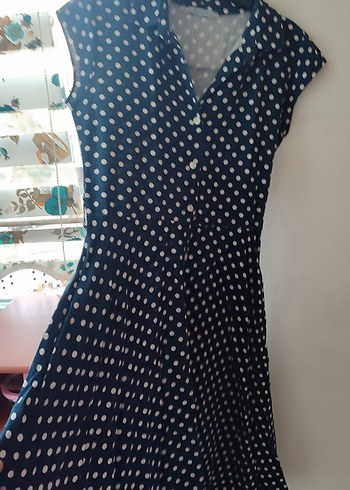 Düğmeli Mavi Beyaz Puantiyeli günlük elbise - Görsel 3