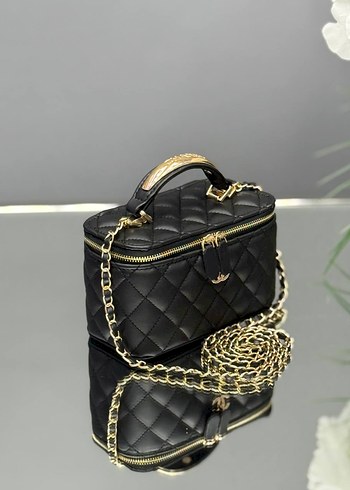 Chanel Zincir Detaylı Siyah Deri Kadın Çanta