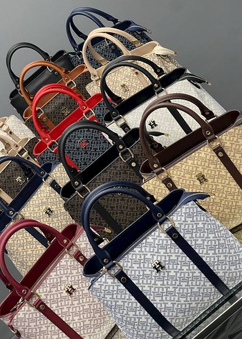 Tommy Hilfiger Beyaz Desenli Kemerli Kadın Çanta