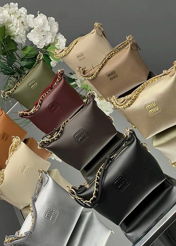 Beden Miu Miu Zincir Detaylı Kahverengi Deri Çanta