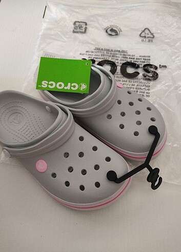 Crocs gri kadın terlik 