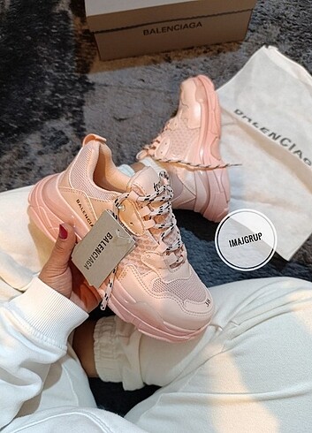Balenciaga somon spor ayakkabı 
