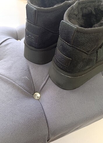 40 Beden siyah Renk Ugg ultramini platform siyah bot