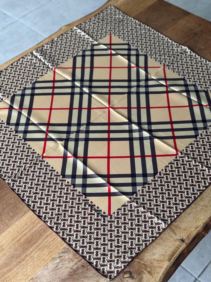 burberry eşarp - Görsel 4