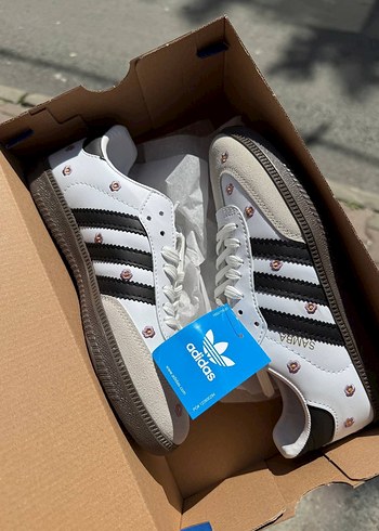 37 Beden Adidas Samba Flower