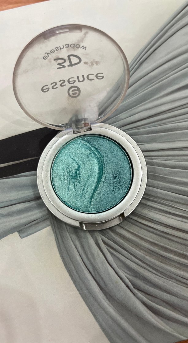 Essence 3D Turkuaz Göz Farı - Görsel 2