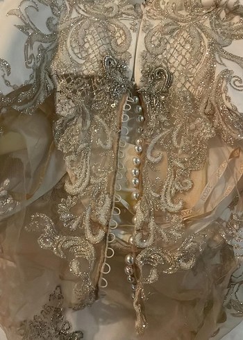 A kesim Uzun Beyaz Gelinlik - Görsel 6