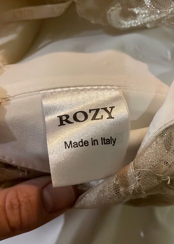 A kesim Uzun Beyaz Gelinlik - Görsel 5