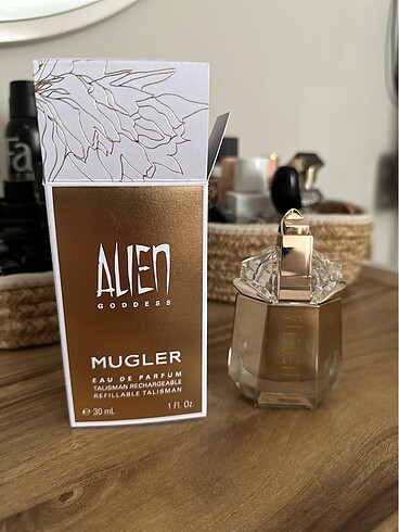 Alien goddess edp yeni