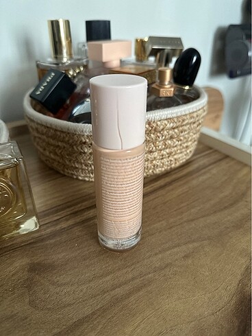 Catrice Catrice soft glam filter (charlotte Tilbury muadili )
