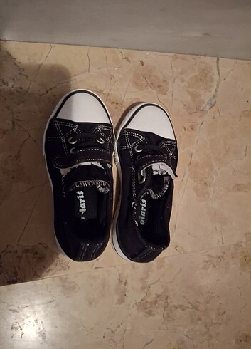 28 Beden siyah Renk Unisex ayakkabı 