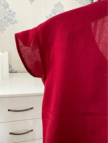 Mango Düşük fırfırlı kol, bordo bluz