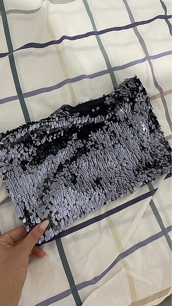 Stradivarius Payetli Crop