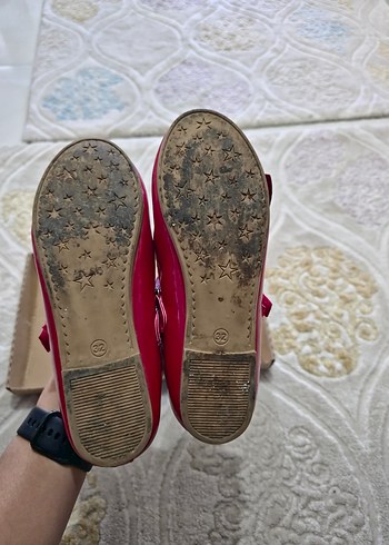 Kız Çocuk Kırmızı Fiyonklu Babet - Görsel 3