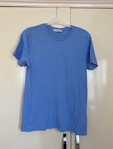stradivarius t?shirt