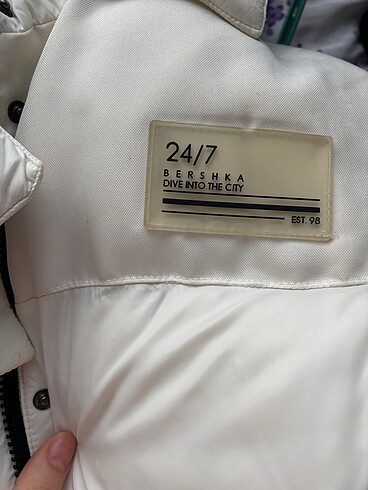 m Beden Bershka Mont