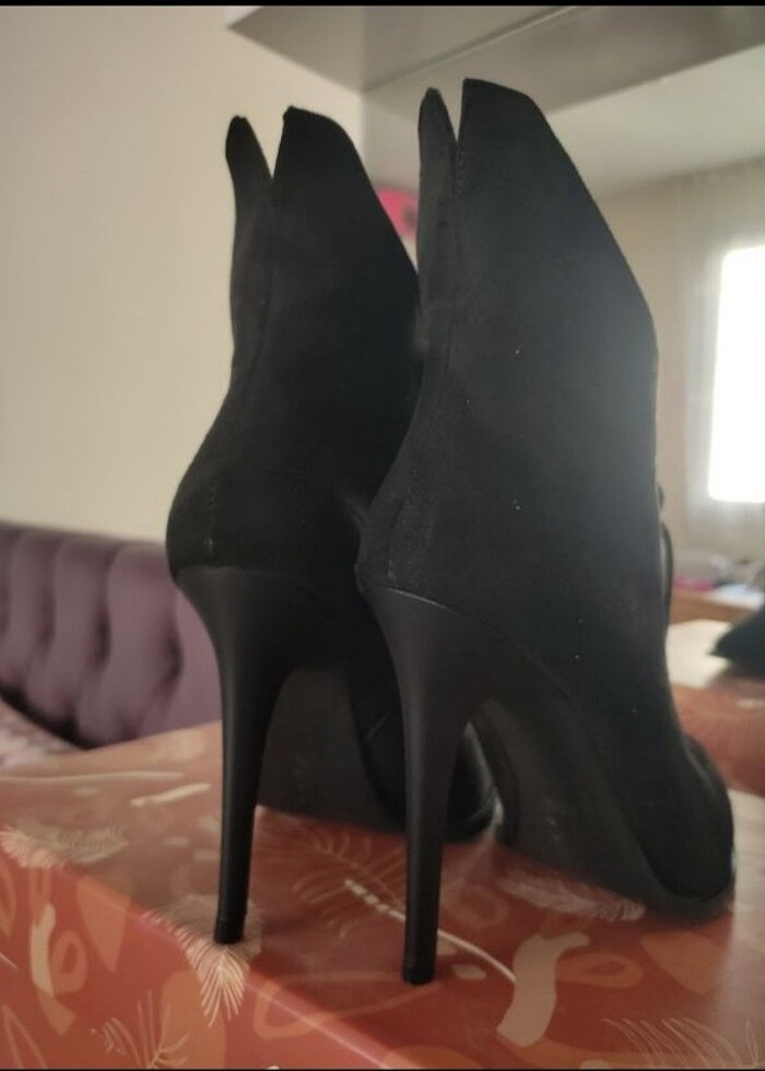 KADIN SİYAH TOPUKLU BOT - Görsel 3