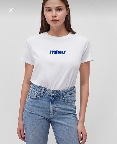 Miav Baskılı Beyaz Tişört Mavi