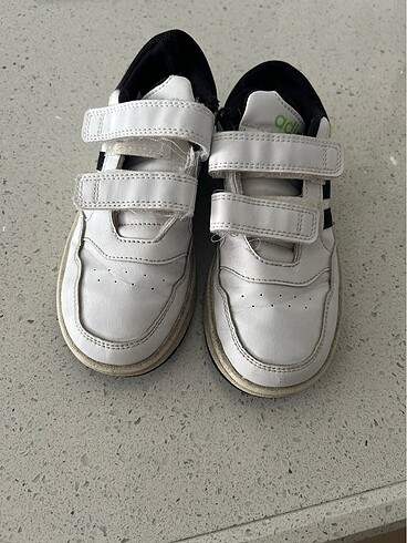 Adidas ayakkabı
