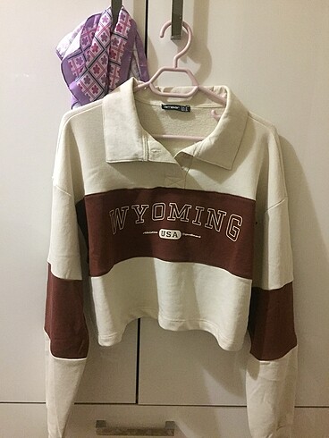 Crop sweatshirt