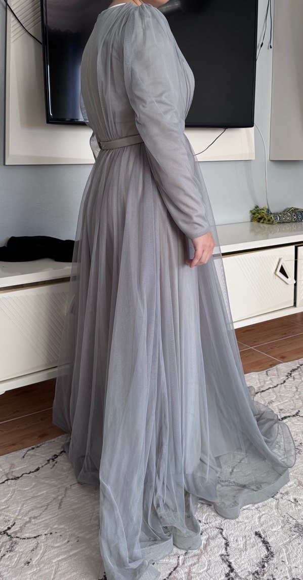 Gri Uzun Drapeli Kadın Abiye Elbise - Görsel 4