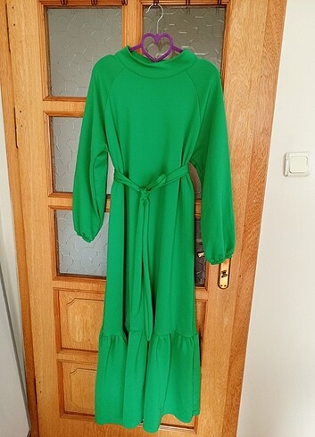 40 Beden Yeşil tesettür elbise