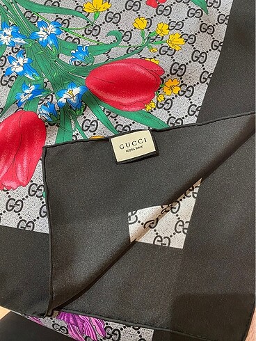 Diğer Gucci ithal eşarp