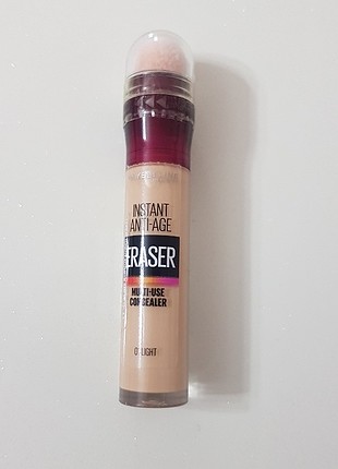 Maybelline New York Instant Anti Age Eraser Kapatıcı 01 Light