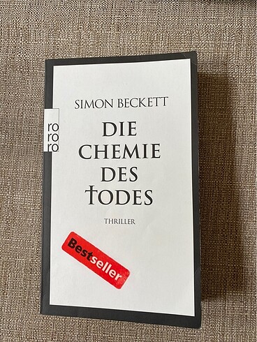 Almanca polisiye kitabı, Siimon Beckett